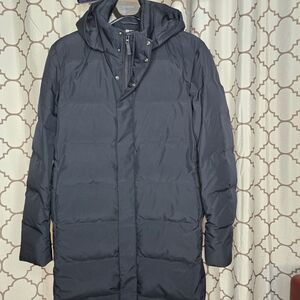 Uniqlo Men’s Seamless Down Parka – Navy Blue (Size M)